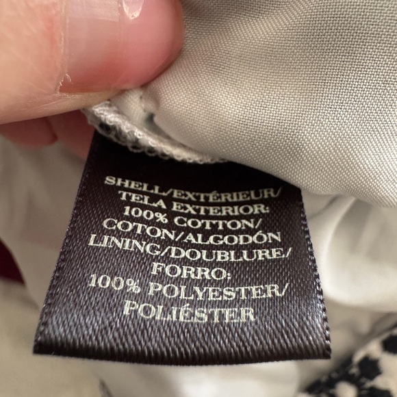 Ann Taylor beautiful Navy and white embroidered floral pencil skirt - Picture 7 of 7